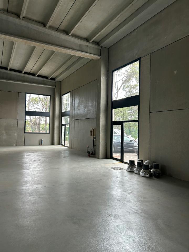 Local d'activité Mougins 612m² Location local d'activité Mougins Alpes-Maritimes OLACT2529532 5